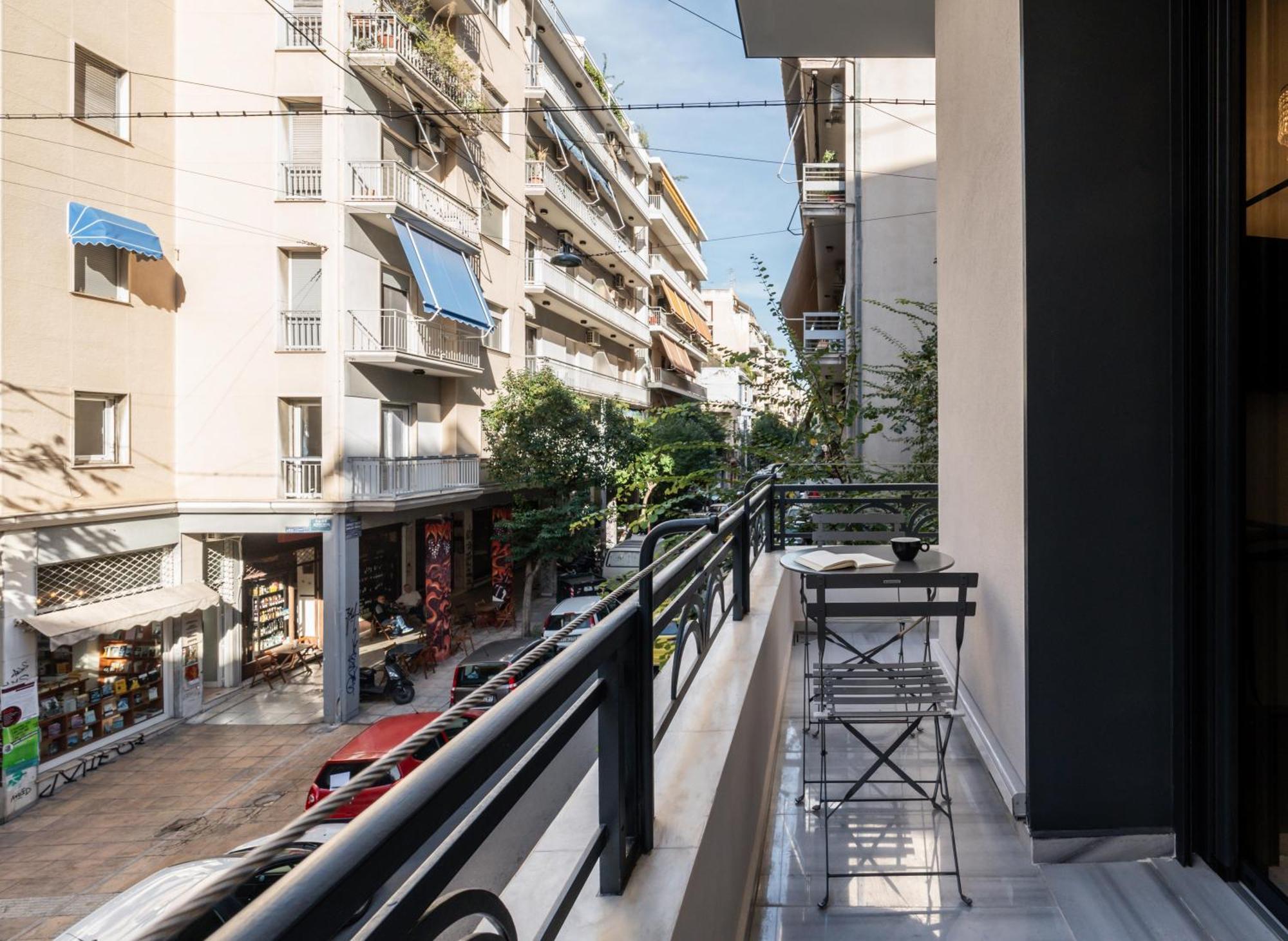 Luxury Bauhaus Athens Apartment Екстериор снимка
