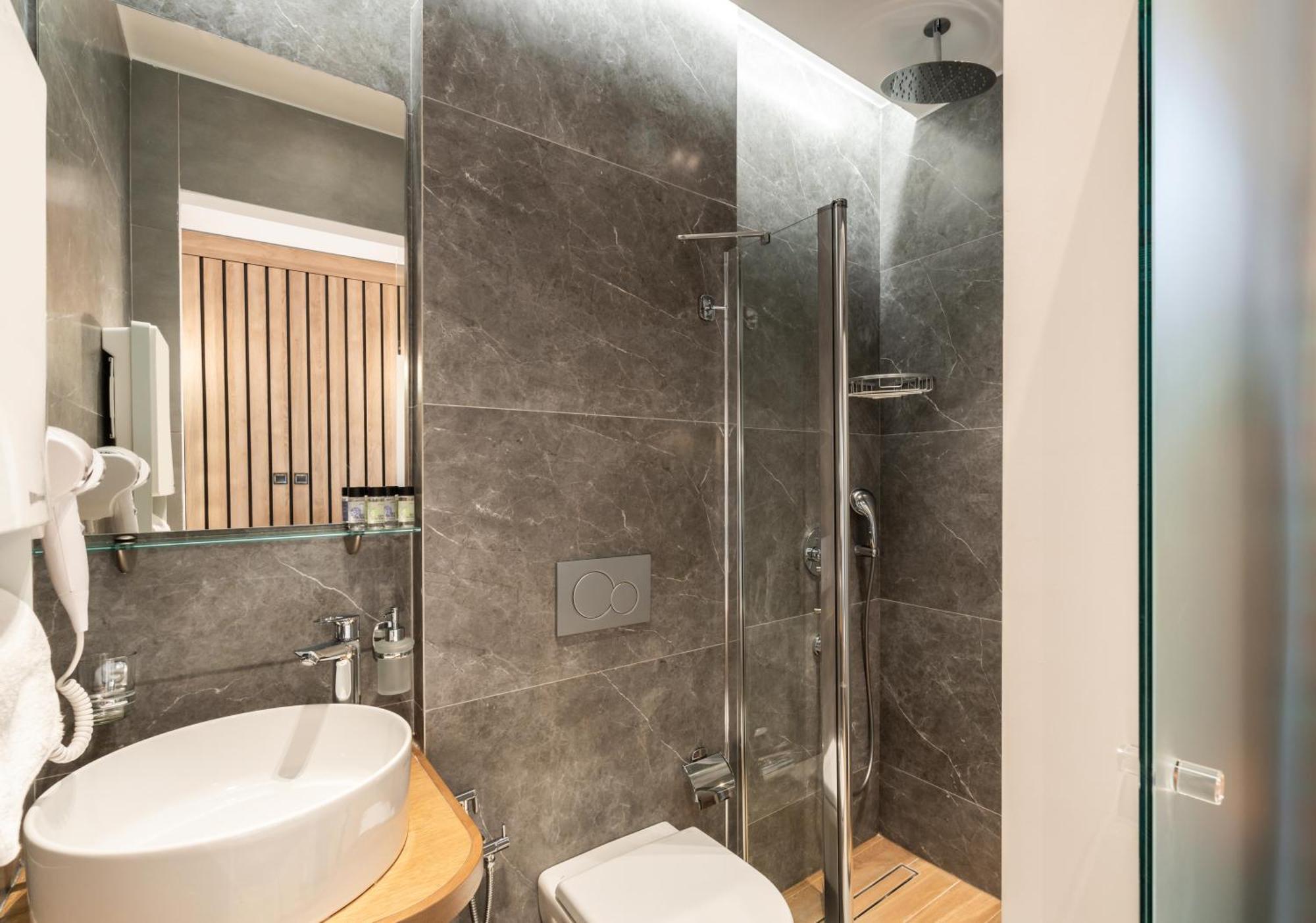Luxury Bauhaus Athens Apartment Екстериор снимка